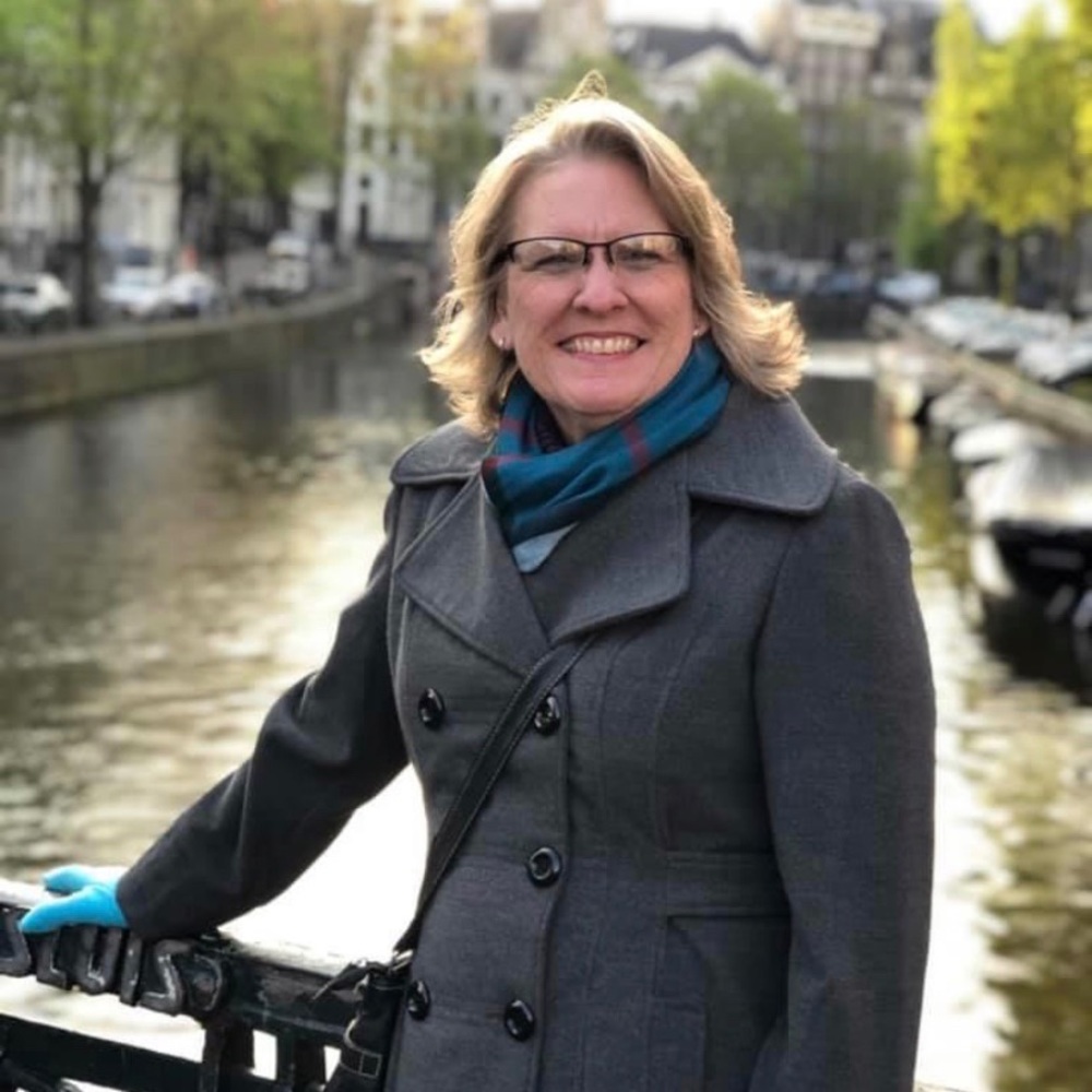 Meet your Posher, Melissa